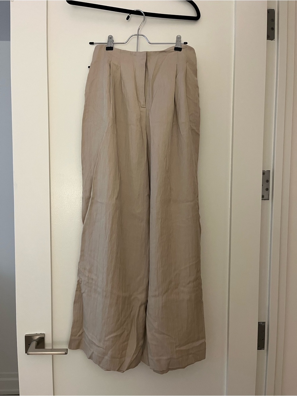 Zara Wide-Leg Trousers in Beige